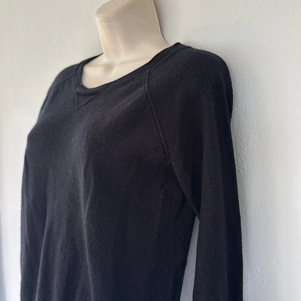 J. Crew black merino wool scoop neck long sleeve sweater size large